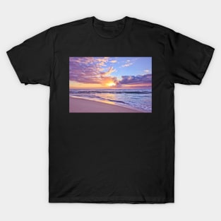 Keep calm and watch a sunrise. T-Shirt